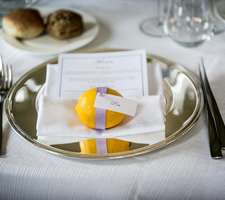 Italian-Wedding-theme-fresh-lemon-place-settings-2