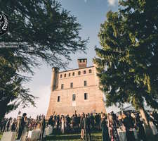 aperitivo-matrimonio-grinzane-bandiere-1024x683