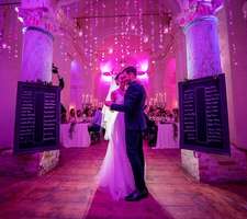 Romantic First Dance of the newlyweds