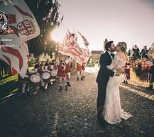wedding-flag show-Sbandieratori castello-1024x683