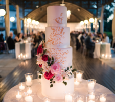 Wedding cake table